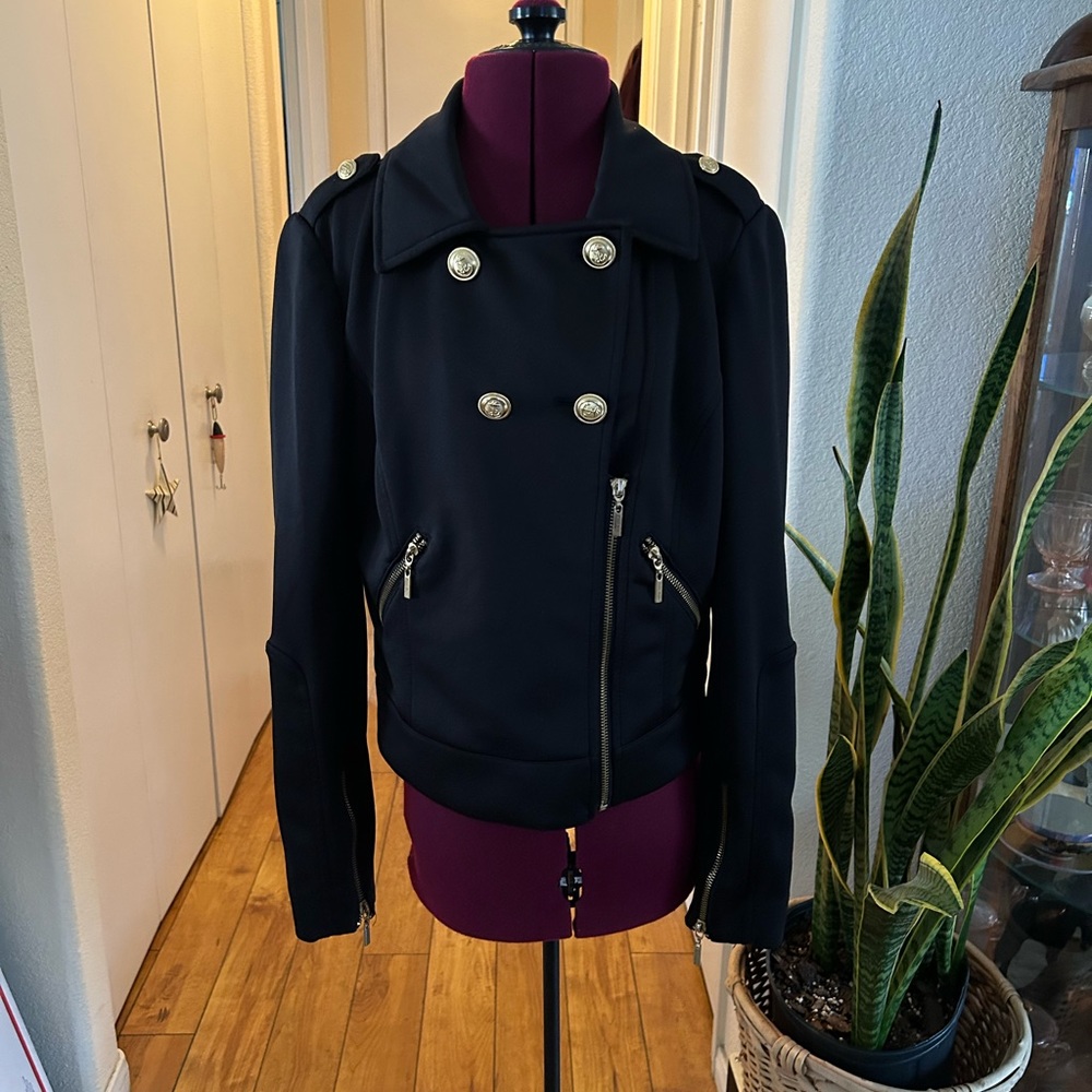 $20 True Black Jacket. Bisou Bisou - Picture 5 of 6